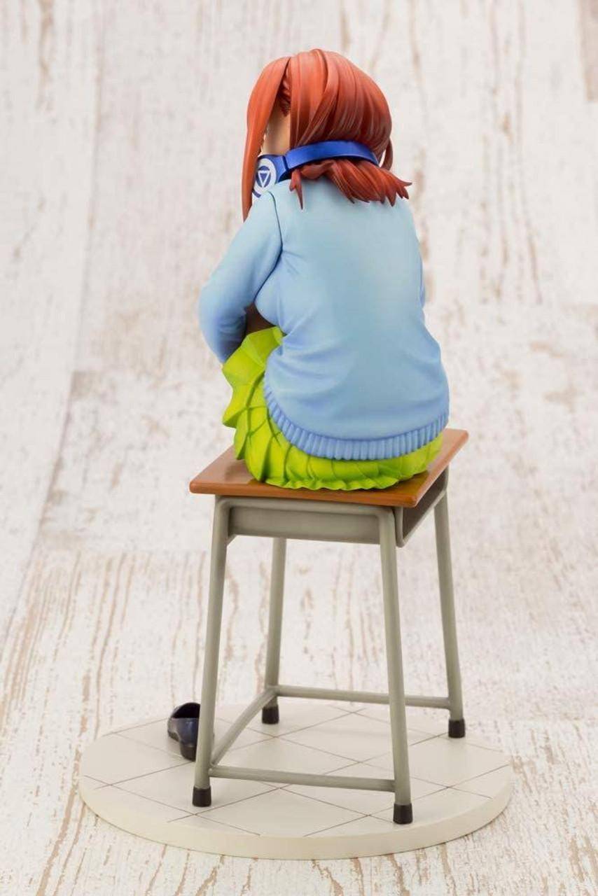 The Quintessential Quintuplets - Statue Miku Nakano - 19 cm