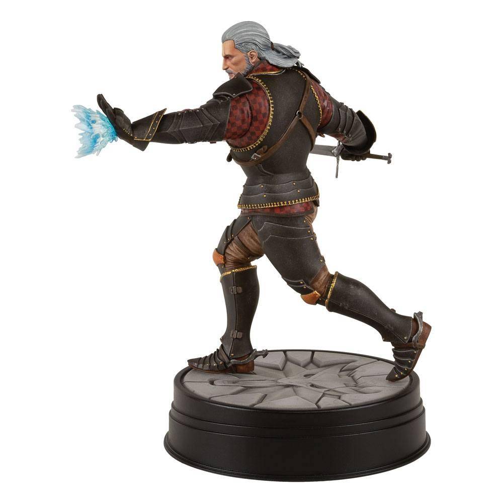The Witcher - Statue Geralt Toussaint Tourney Armor - 20 cm