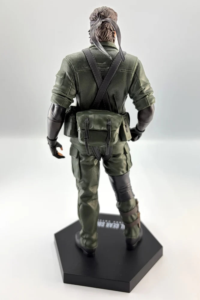 Metal Gear Solid - Statue Naked Snake - 20 cm