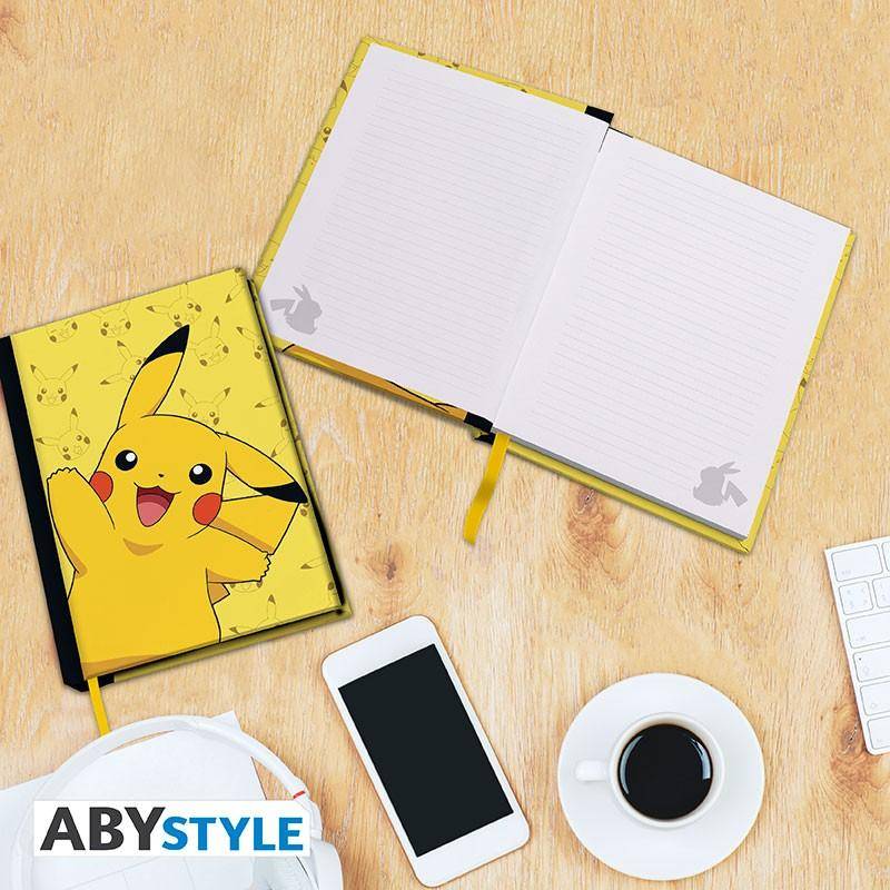 Pokémon - Geschenkset Pikachu - Notizbuch, Tasse & Postkarten